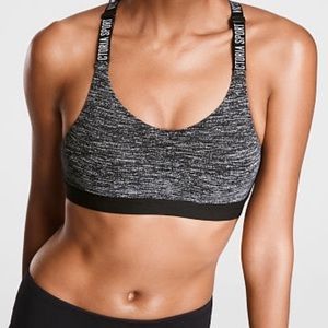✨NWOT✨ Victoria’s Secret Sports Bra